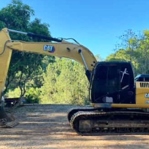 Escavadeira Cat 318 D2L Beltreq Máquinas Pesadas