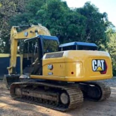 Escavadeira Cat 318 D2L traseira Beltreq Máquinas Pesadas